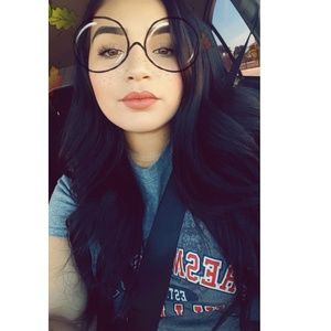 Meet your Posher, Barbara